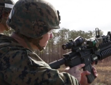 Τα μικρά αλλά... δολοφονικά M320 και M203 εν δράσει! (βίντεο)